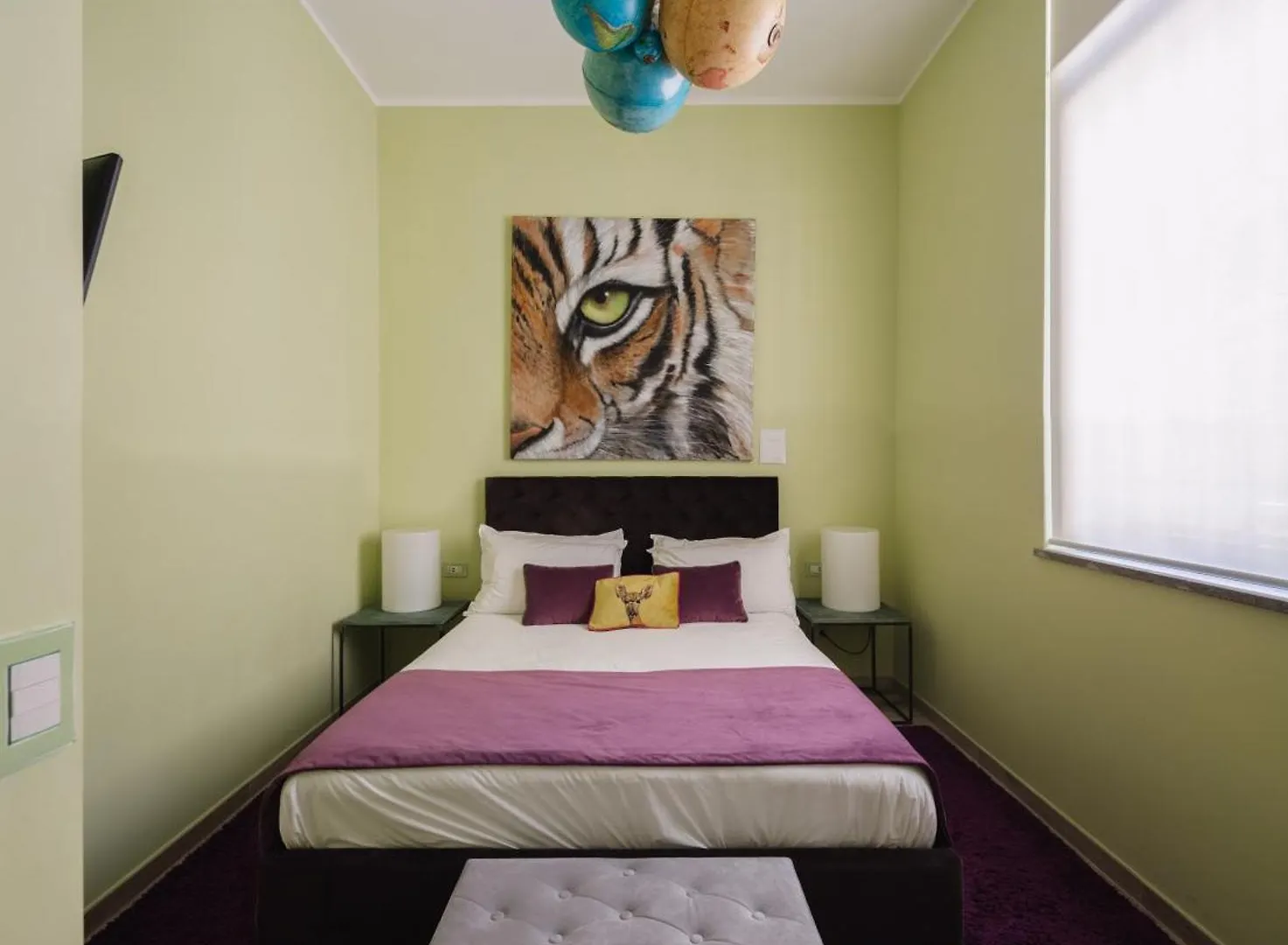 Pop-Art Design Apartment Rom